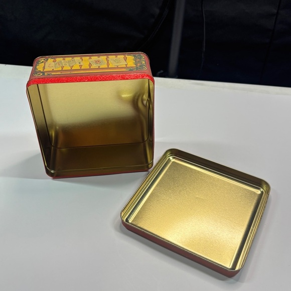 Crayola Crayon Christmas Collectible Holiday Tin Kids Vintage 1992 Empty - Picture 6 of 11